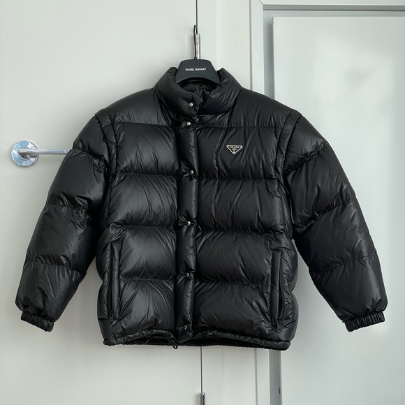 Prada Detachable Puffer Jacket SIZE 38 NEW WITH TAGS - Picture 1 of 7